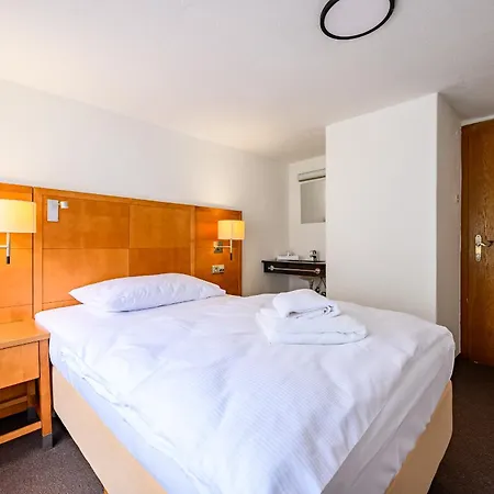 Apart-hotel Gaestehaus Dorfschmiede Tux